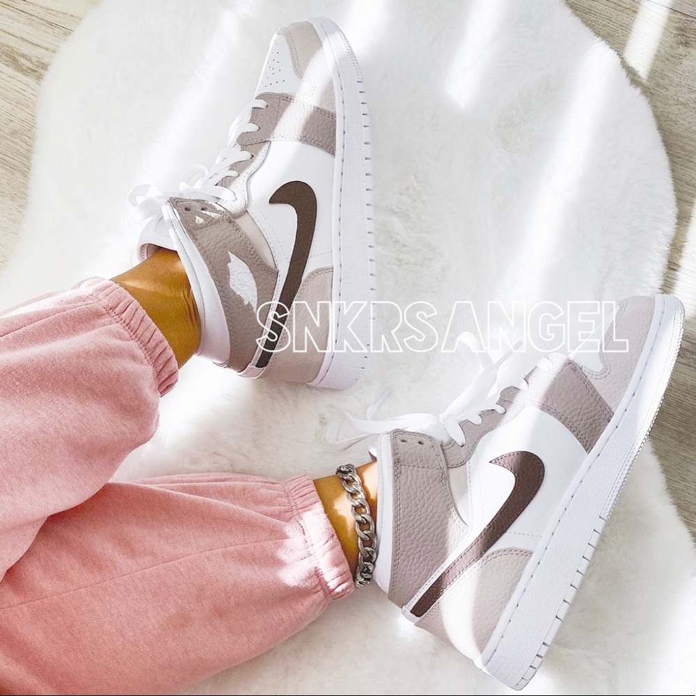 Custom nike air jordan 1 mid mocha coffee tan brown beige
